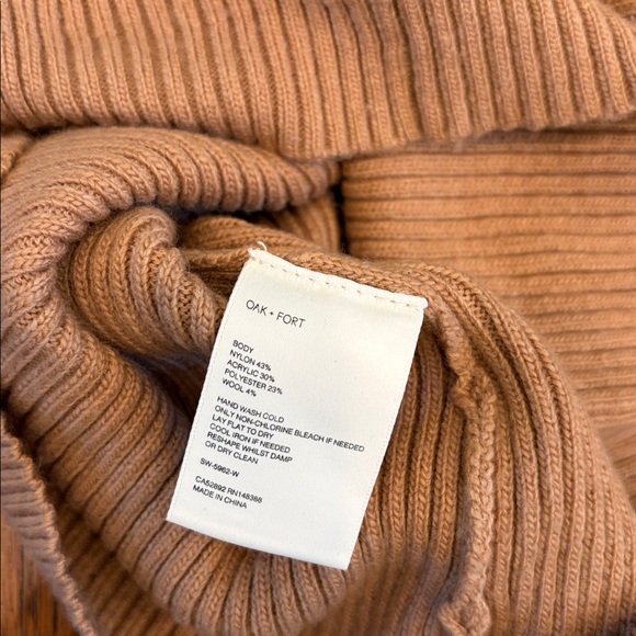 🤎 OAK + FORT Square Neck Sweater • Balloon Sleeves • XS - Picture 6 of 6